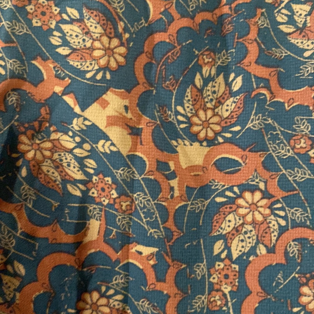 2 lularoe Lola skirts - Picture 4 of 6
